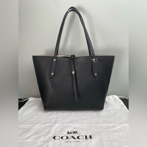 COACH Market Tote Bag Black Leather/ Bramble Chalk Floral Leather/ Black Floral